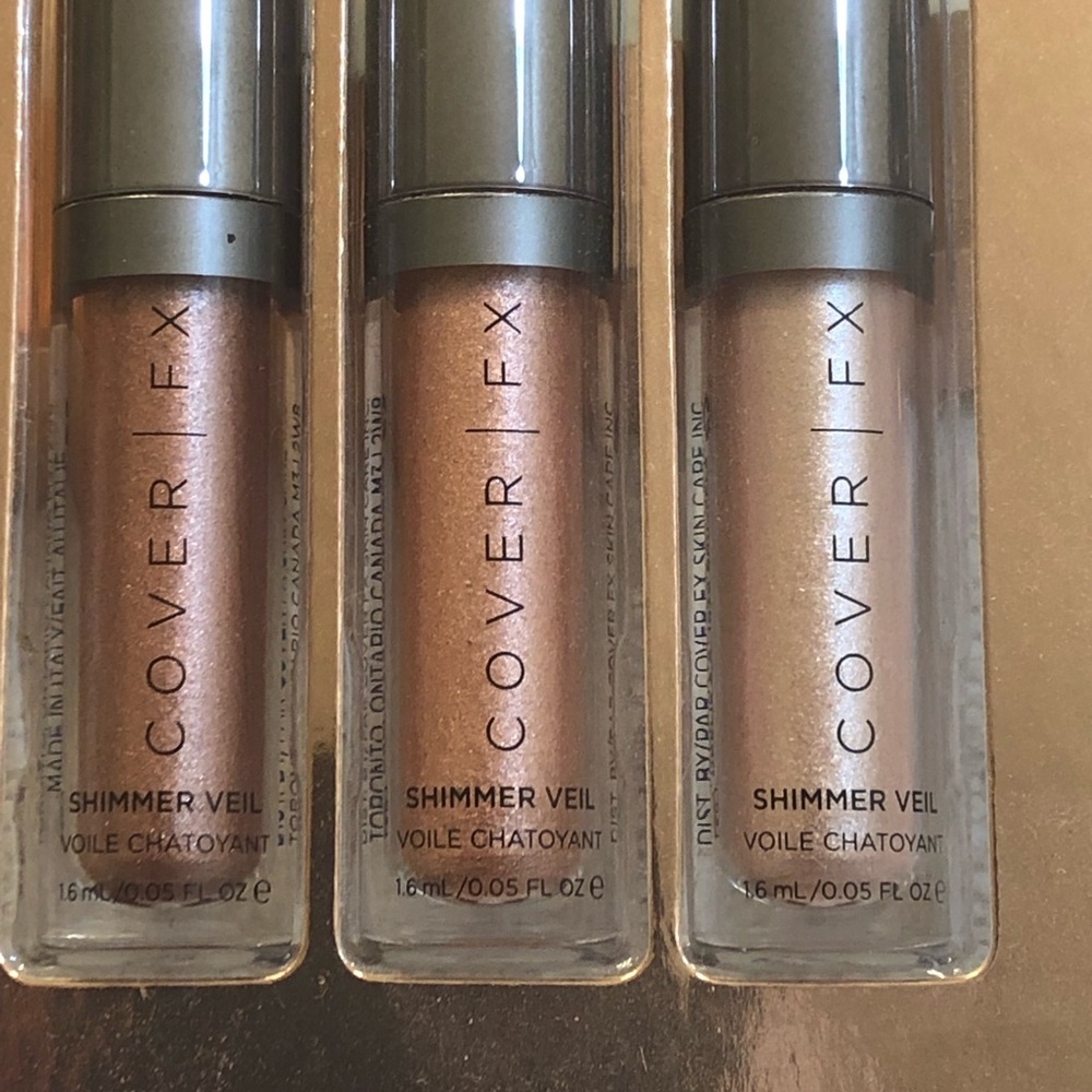 Shimmer veil highlighter